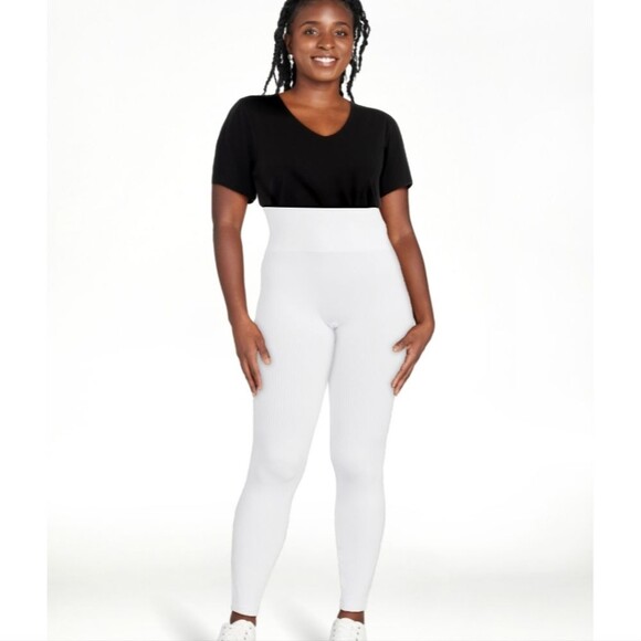 Warner's Women's Seamless Ribbed Leggings Size XS - Picture 7 of 10